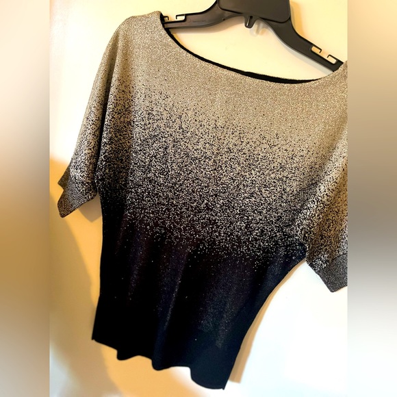 WhiteHouse Black Market Sweater - Picture 4 of 5